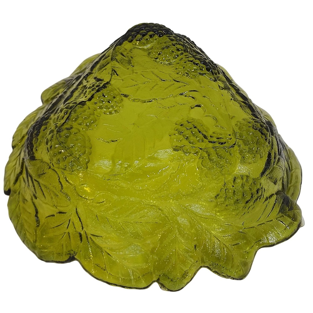 Vintage Indiana Glass Loganberry‎ Green Glass Berry Bowl Leaf Pattern Dish